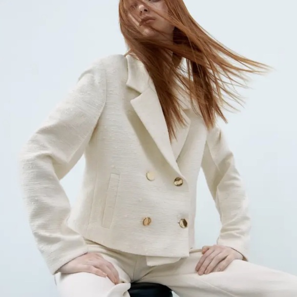 ZARA WOMAN Size XS Textured Cropped Blazer Short Jacket Cream White Gold Buttons - Picture 2 of 13